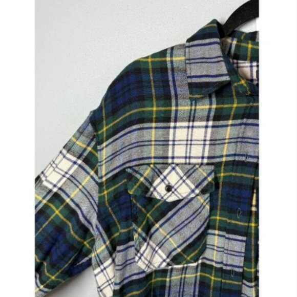 GAP Cropped Plaid Flannel Button Up size Medium TALL - Picture 5 of 7